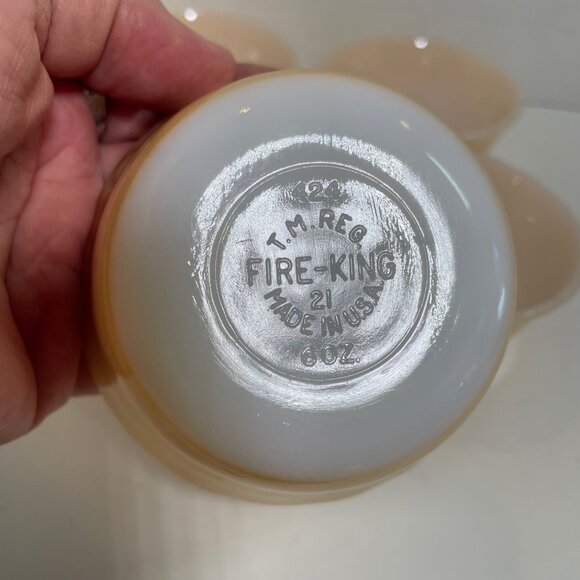 Vintage Fire-King Peach Lustre 6 Oz Custard Bowls Set Of 5 - Picture 7 of 11